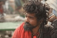 আমরা যাদের পাগল হিসাবে চারপাশে দেখি ওরা আসলে কে? জানলে অবাক হবেন