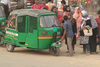 ‘আমাগো ট্রিপ খাইয়া দিছে উবার-পাঠাও’