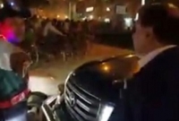 এমপির গাড়ি আটকালেন ট্রাফিক কনস্টেবল, ফেইসবুকে ভিডিও ভাইরাল!