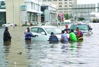 সৌদি আরবে আকস্মিক বন্যায় তিন জনের মৃত্যু