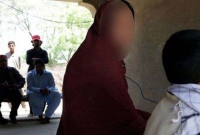 ‘আমি কাঁদছিলাম, আর সে আমার মুখ বেঁধে...’