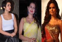 ফাতিমা, আমিশার মতো আবারও পোশাক আক্রমণের মুখে এষা