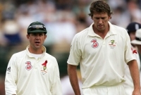 ‘সারাদিন কি ও একাই বোলিং করবে নাকি!’