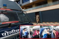 মাঝ রাস্তায় যে কাজ করে পুলিশের তাড়া খেলেন বরুণ ধাওয়ান