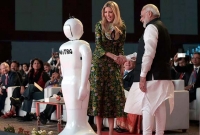 ট্রাম্প-কন্যা ইভাঙ্কাকে যে বিশেষ উপহার দিলেন নরেন্দ্র মোদি! ট্রাম্প-কন্যা ইভাঙ্কাকে যে বিশেষ উপহার দিলেন নরেন্দ্র মোদি!