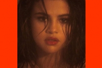 এই তন্বী সুন্দরীকে ‘ইনস্টা কুইন’ বলা হয়, কে ইনি?