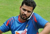 'বাজিকরদের হাত থেকে বাঁচার জন্য আন নোন নাম্বারের কল ধরে না মাশরাফি'
