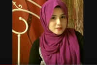 'গিটার'-এর জন্য মালয়েশীয় মডেলের শুভেচ্ছাবার্তা