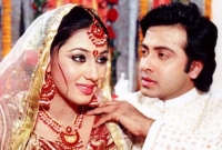 ছিঃ শাকিব ছিঃ, অপুকে ডিভোর্স দেওয়া নিয়ে শাকিবের প্রতি ভক্তদের ক্ষুব্ধ