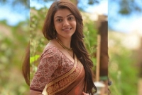  বিবাহিত ভারতীয় ক্রিকেটারের প্রেমে পাগল ‘সিংহম’-এর নায়িকা!