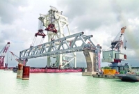 পদ্মায় বসছে আরেক স্প্যান