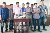 ঝিনাইদহ পলিটেকনিকের তিন ছাত্র তৈরি করেছে অত্যাধুনিক রোবট