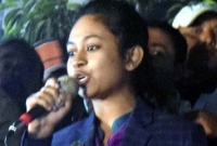   মোস্তফার প্রচারণায় মেয়ে জারিনের আবেগমাখা বক্তৃতায় মুগ্ধ মানুষ