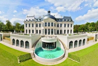 কত কোটি টাকা দিয়ে এই বাড়িটি কিনলেন সৌদি প্রিন্স! শুনলে অবাক হবেন