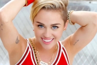 অল্প বয়সের যে ৬ তারকা বড় বেশি ‘খারাপ’?