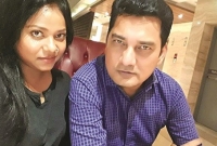 চতুর্থ স্বামীর সংসারে কেমন আছেন গায়িকা ডলি সায়ন্তনী?