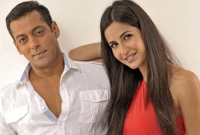 সালমান 'আউট', ক্যাটরিনা 'ইন'!