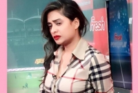 এখনও প্রতিদিন প্রেমে পড়েন আমব্রিন