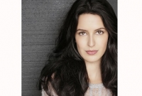 ক্যাটরিনার চেয়ে সুন্দরী তার বোন!