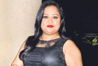 স্বামীর সঙ্গে ঘনিষ্ঠ মুহূর্তের ছবি ফাঁস করলেন ভারতী সিং