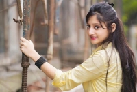 সেই ছোট্ট মেয়েটি এখন...