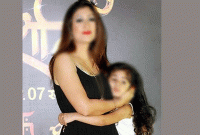   শচিনের সংসার ছাড়লেন তাঁর স্ত্রী!