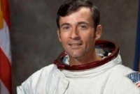 চলে গেলেন প্রথম মহাকাশ নভোচারী জন ইয়ং