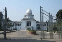 সুপ্রিম কোর্ট চত্বরে মারা গেলেন ডেপুটি অ্যাটর্নি জেনারেল ফরিদুল আলম