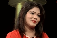 মৌসুমি, শাবনুরের ব্যবহারে মেকাপ রুমে অনেক কেঁদেছি: নাসরিন