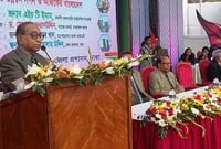  মানুষের ভিড় ঠেকাতে ঢাকায় প্রবেশে উচ্চ হারে ফি নেয়ার প্রস্তাব