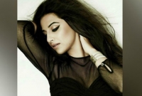 কালো হরিণ চোখে মোহময়ী বিদ্যা