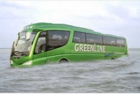 এবার দেশী কম্পানি নিয়ে আসল ওয়াটার বাস, যা পানিতেও চলবে