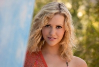 ৩ মিনিটের ভিটিও ট্রেলার প্রকাশ: পর্দা কাঁপালেন এই বিতর্কিত তারকা