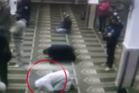 সুবহানআল্লাহ, নামাজের সিজদায় মারা গেলেন বৃদ্ধ!