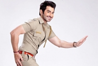 রাস্তায় বার হলে যদি মব্‌ড না-ই হলাম, তাহলে এত পরিশ্রম করার অর্থই হয় না