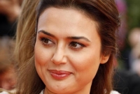 ৪২ বছরে প্রথম সন্তানের মা হতে যাচ্ছেন প্রীতি জিনতা!