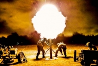 বোমাবর্ষণে কাঁপছে পাক-ভারত সীমান্ত, ৯ হাজার বোমাবর্ষণে ধুলোয় মিশল বহু সেনাঘাঁটি