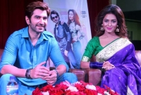 ঢাকায় এসে নুসরাত ফারিয়াকে নিয়ে যা বললেন জিৎ