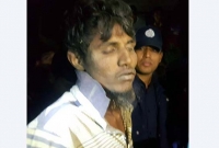 মাকে কুপিয়ে হত্যার পর রক্তাক্ত শরীরে সিগারেট কিনতে গেল ছেলে