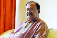 সিনেমা বানিয়ে অন্যের অর্থ ধ্বংস করতে চাই না: কাজী হায়াৎ