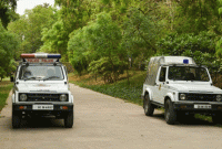 গাড়ি ছিনতাই করে পুলিশের কাছে ফেরত দিল ডাকাত দল