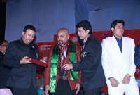 ‘লড়াকু’ নায়ক রুবেলের কণ্ঠে আজম খানের গান এবং কিছু ক্ষোভ