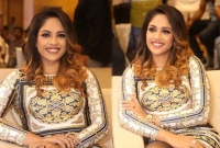 বাংলাদেশের ছবিতে বলিউড অভিনেত্রী মুমতাজ