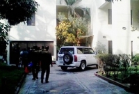 খালেদার বাসা থেকে কাঁদতে কাঁদতে বেরিয়ে যাওয়া কে এই যুবক? অবশেষে জানা গেল পরিচয় 