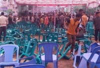 সংঘর্ষ, ছাত্রলীগের সম্মেলনে শতাধিক চেয়ার ভাংচুর