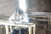 এক পরীক্ষার্থীর জন্য ১২ কর্মকর্তা!