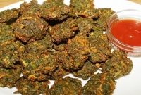 গ্রামবাংলার একটি প্রিয় খাবার কুমড়ো ফুলের বড়া