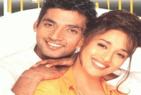 সাবেক ক্রিকেটারের সঙ্গে গভীর প্রেমে জড়ান মাধুরী