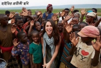 সর্বস্ব হারানো হাইতির নারীদের ‘শয্যসঙ্গী হওয়ার বিনিময়ে ত্রাণ’