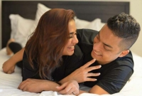 আমব্রিন ও তার স্বামীর ঘনিষ্ঠ মুহূর্তের ছবি ভাইরাল